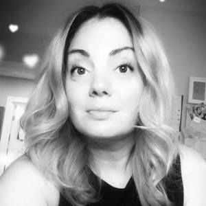 Meet your Posher, April